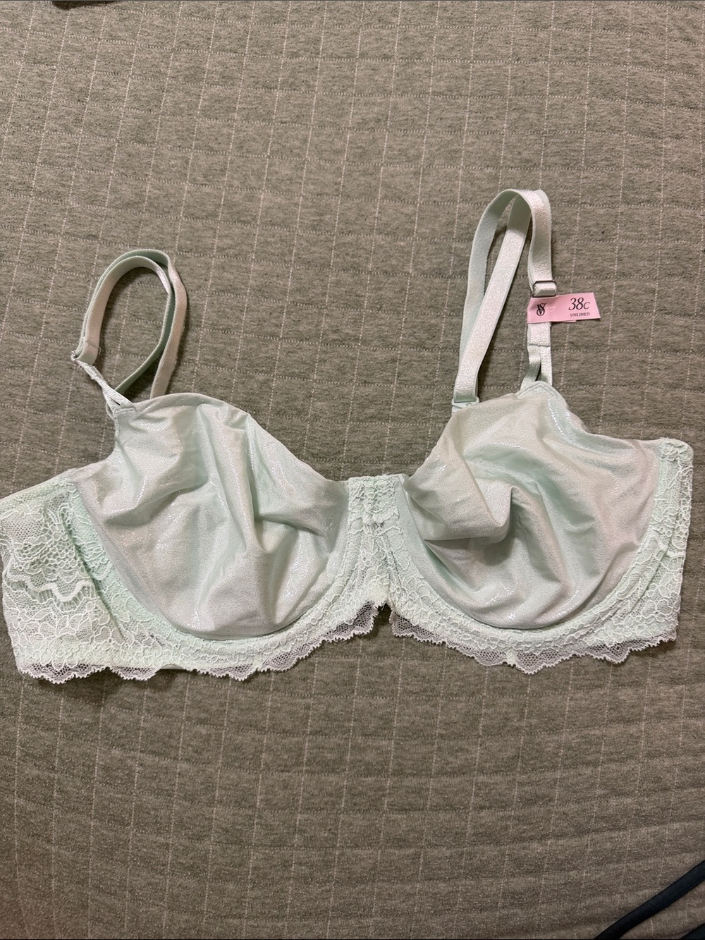 Victoria's Secret Light Mint Lace Underwire Bra - Mint Green